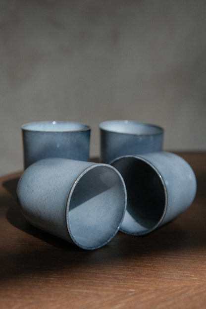 Modrý pohár ~ 220 ml